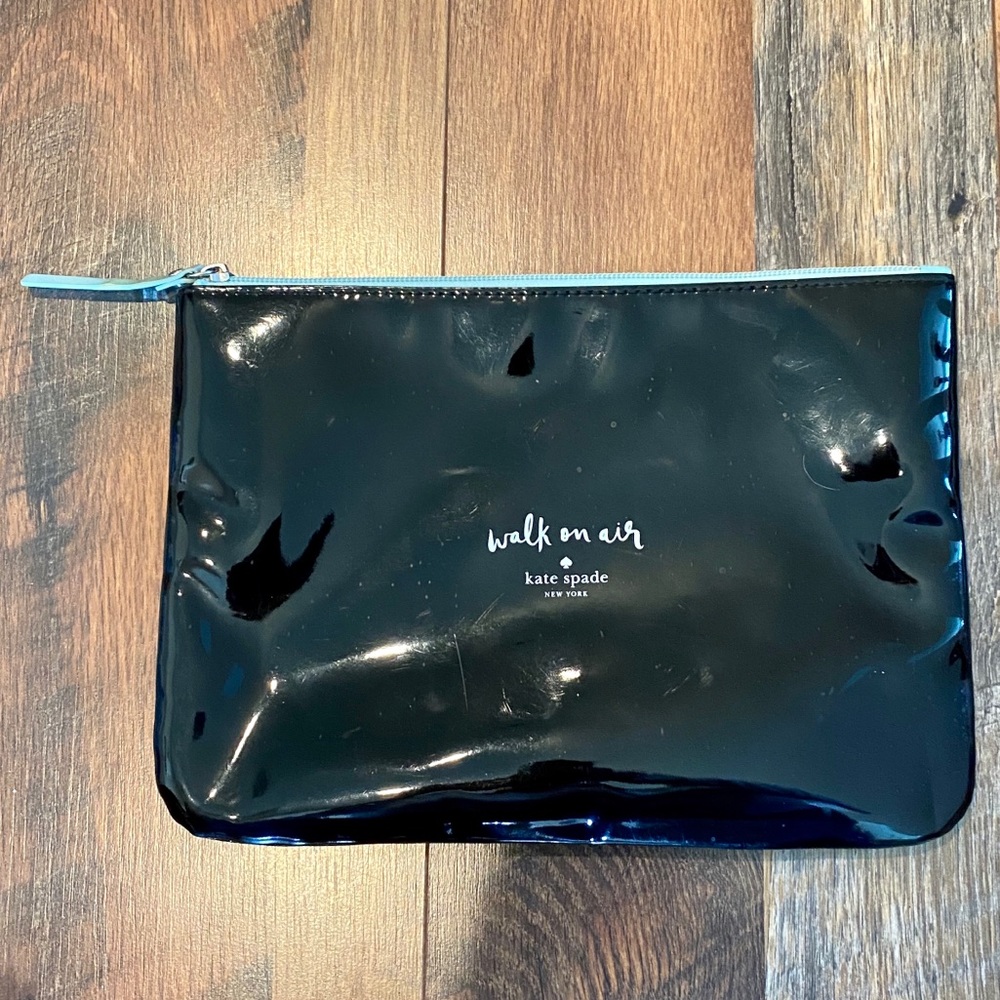 KATE SPADE "Walk On Air" Patent Cosmetic Pouch - Picture 2 of 5